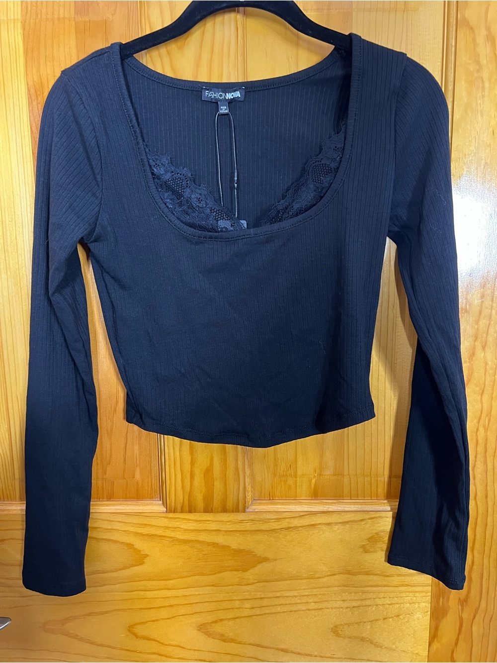 Fashion Nova Black Ribbed Lace Inset Long Sleeve Crop Top NWT